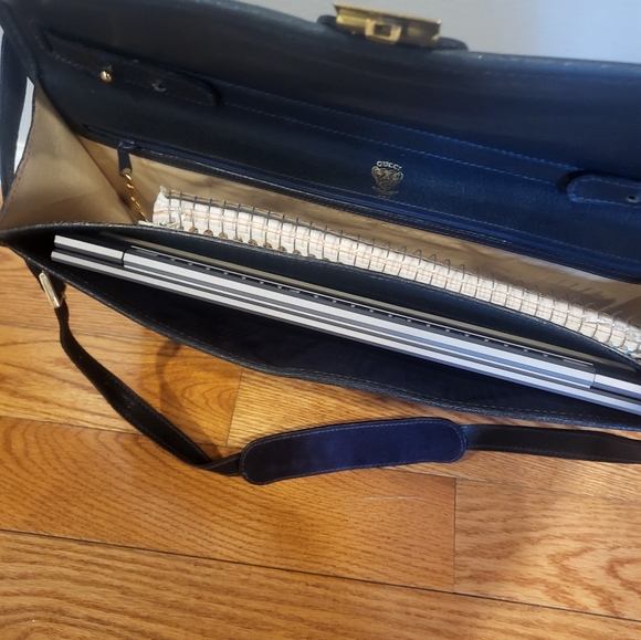 100% Authentic GUCCI LAPTOP BAG - Picture 13 of 15
